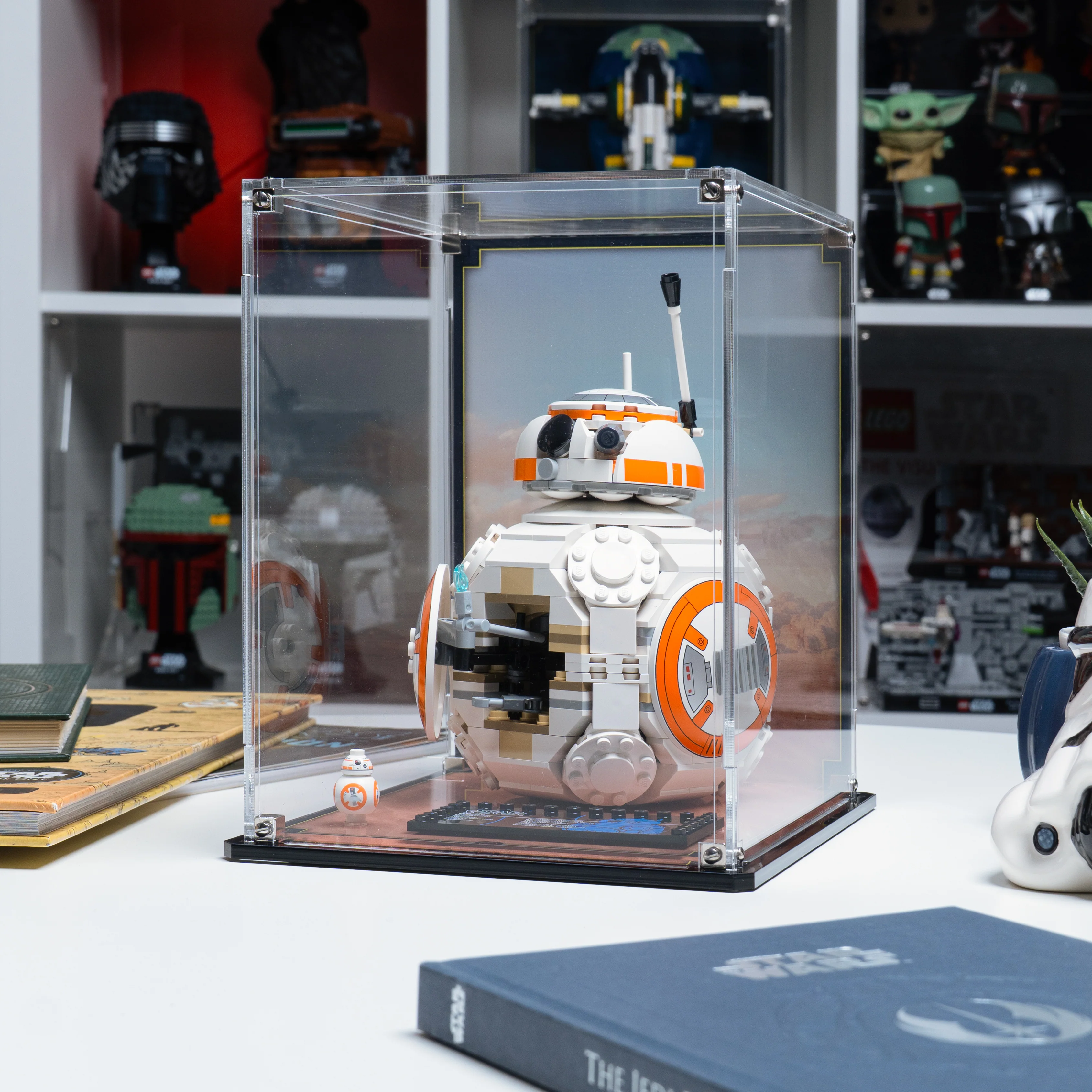 Display Case for LEGO® Star Wars: BB-8⢠Astromech Droid (75452) - Image 11