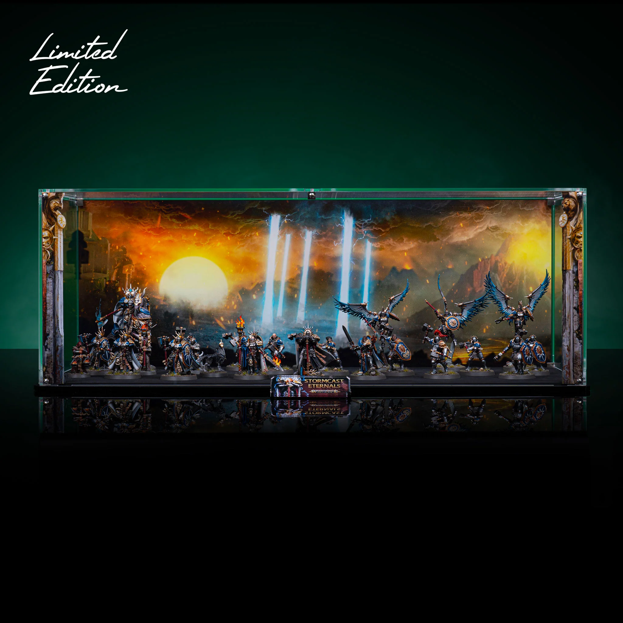 Limited Edition Display Case for Warhammer® Age of Sigmar: Skaventide - Stormcast Eternals Army - Image 2