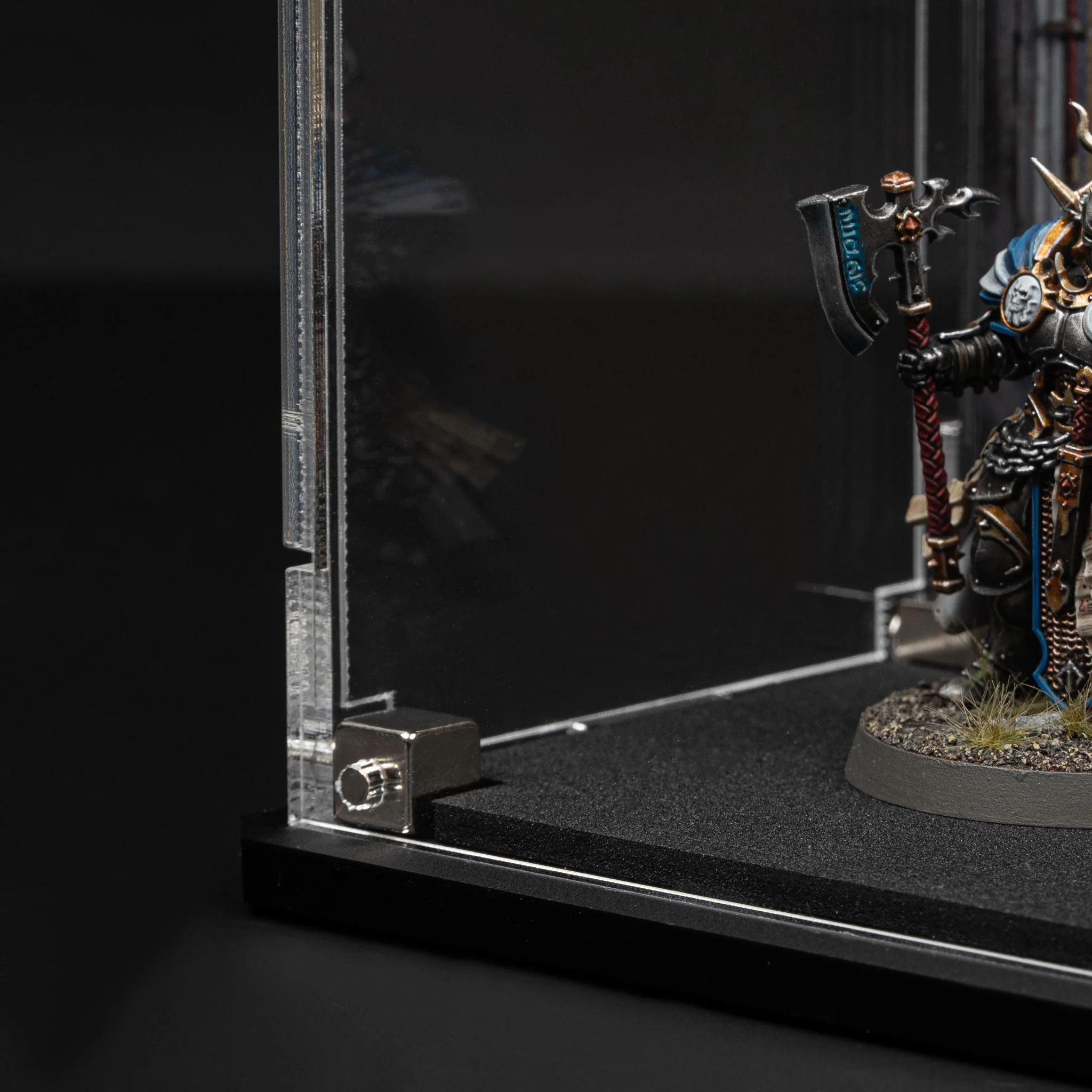 Stackable Display Case for Warhammer® 40,000 - Image 10